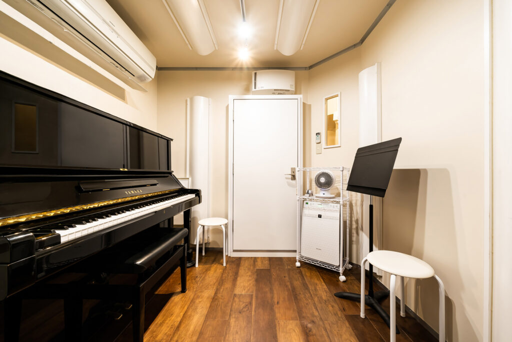 Cスタジオ：都内